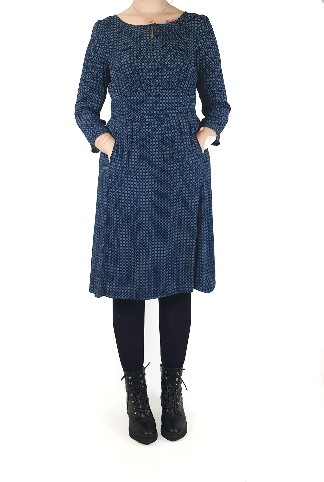 Anna Thomas blue print long sleeve dress size 14, best fits 12-14