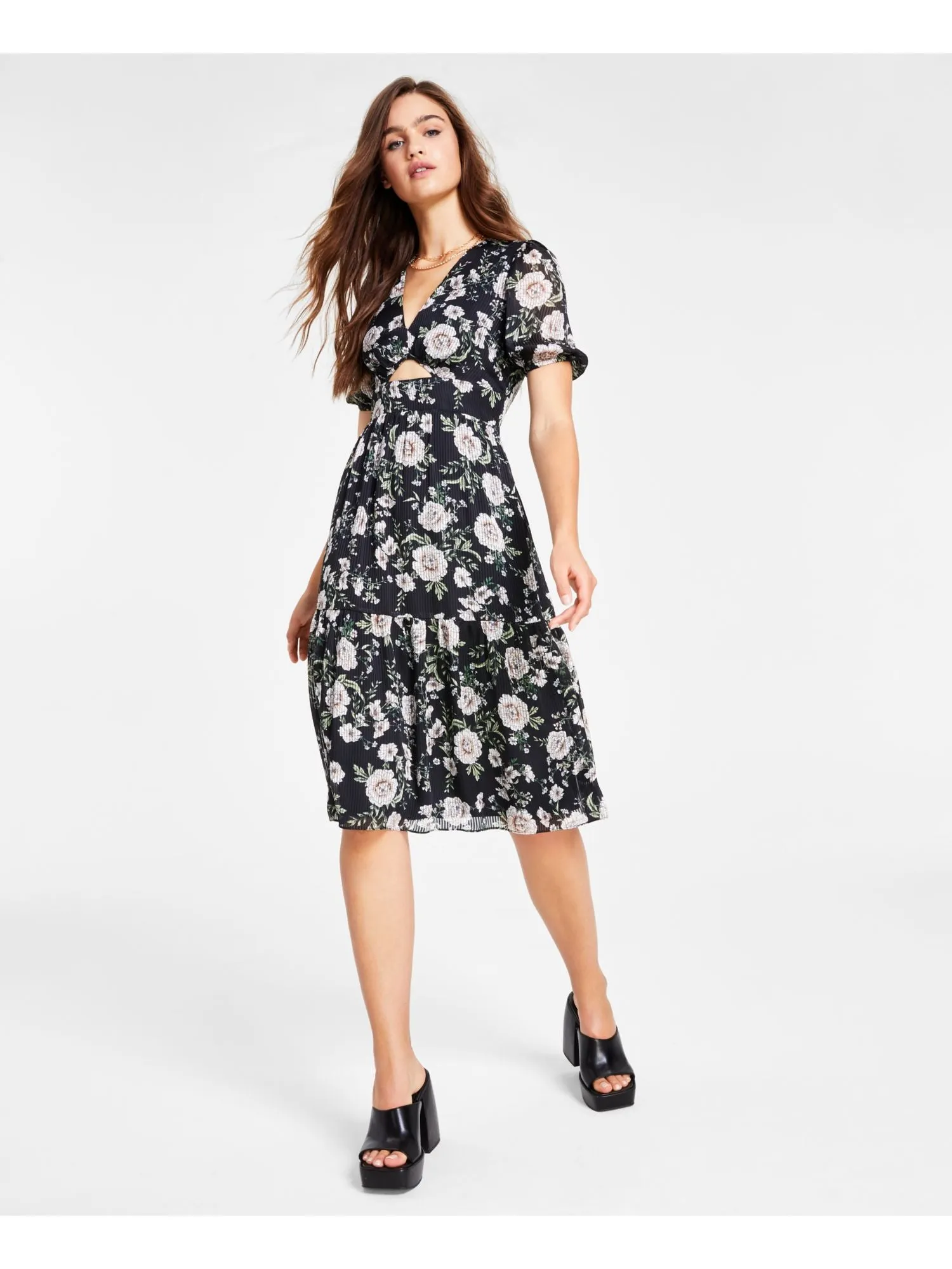 BAR III DRESSES Womens Cut Out Floral Short Sleeve V Neck Below The Knee A-Line Dress