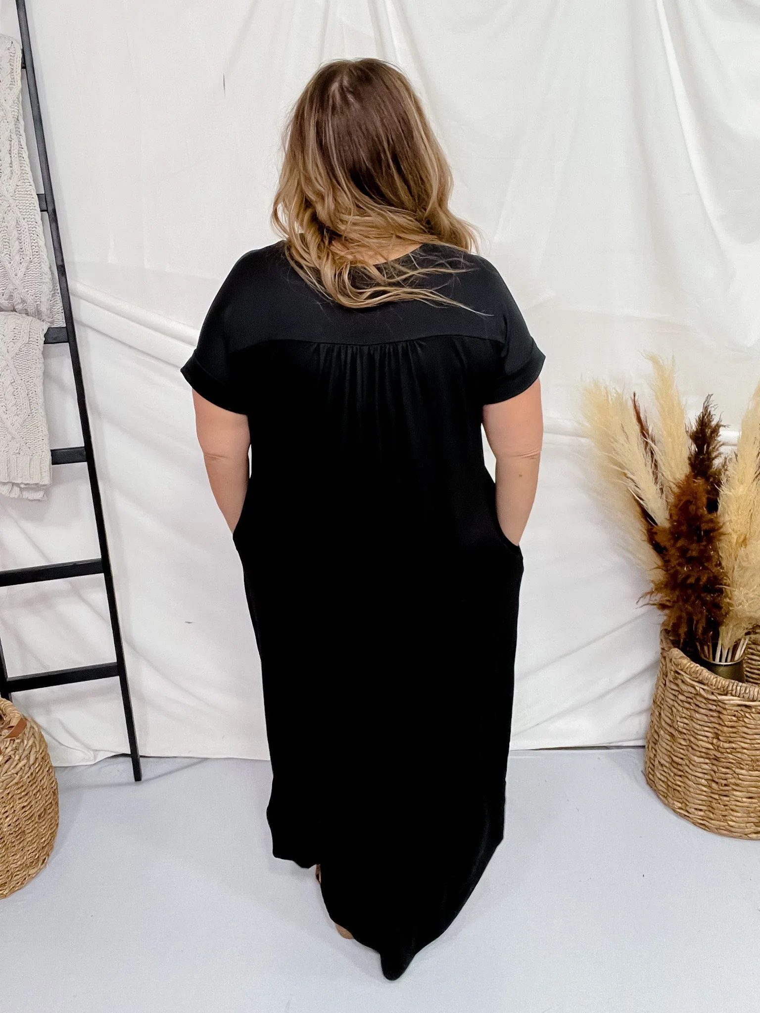 Black Jersey Knit V-Neck Maxi Dress