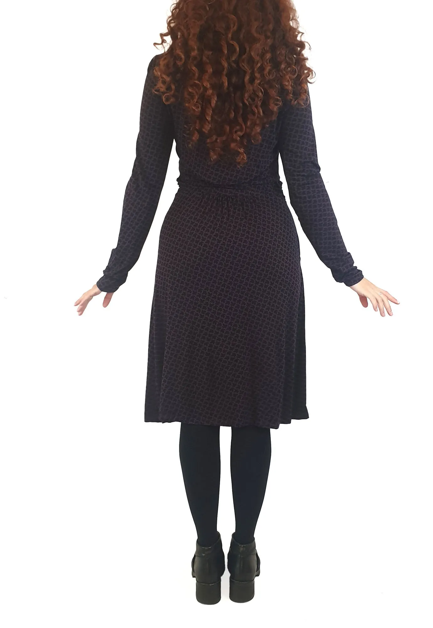 Boden purple and black maple leaf print long sleeve dress size UK 10