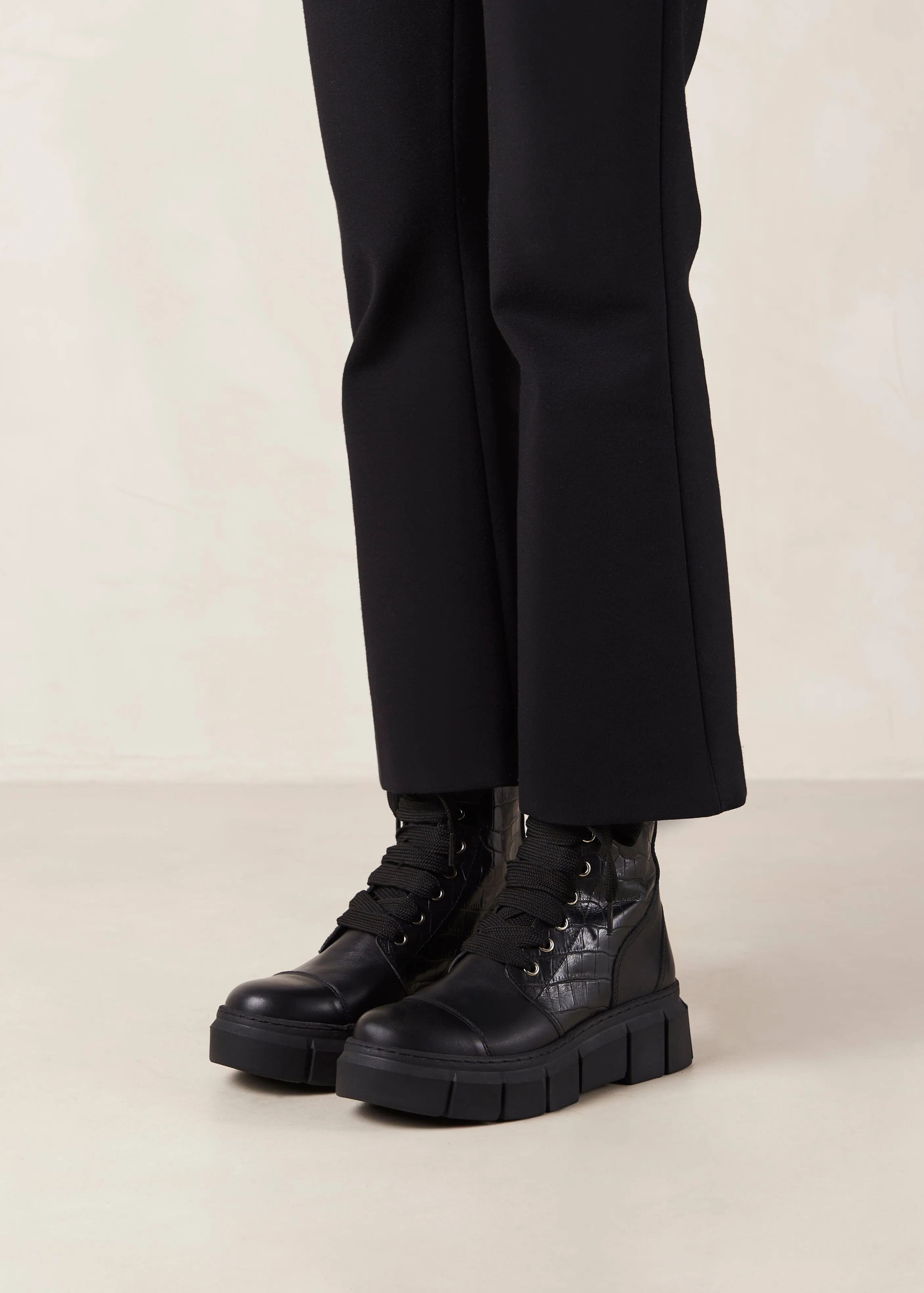 CAN CAN BOOT - BLACK CROC