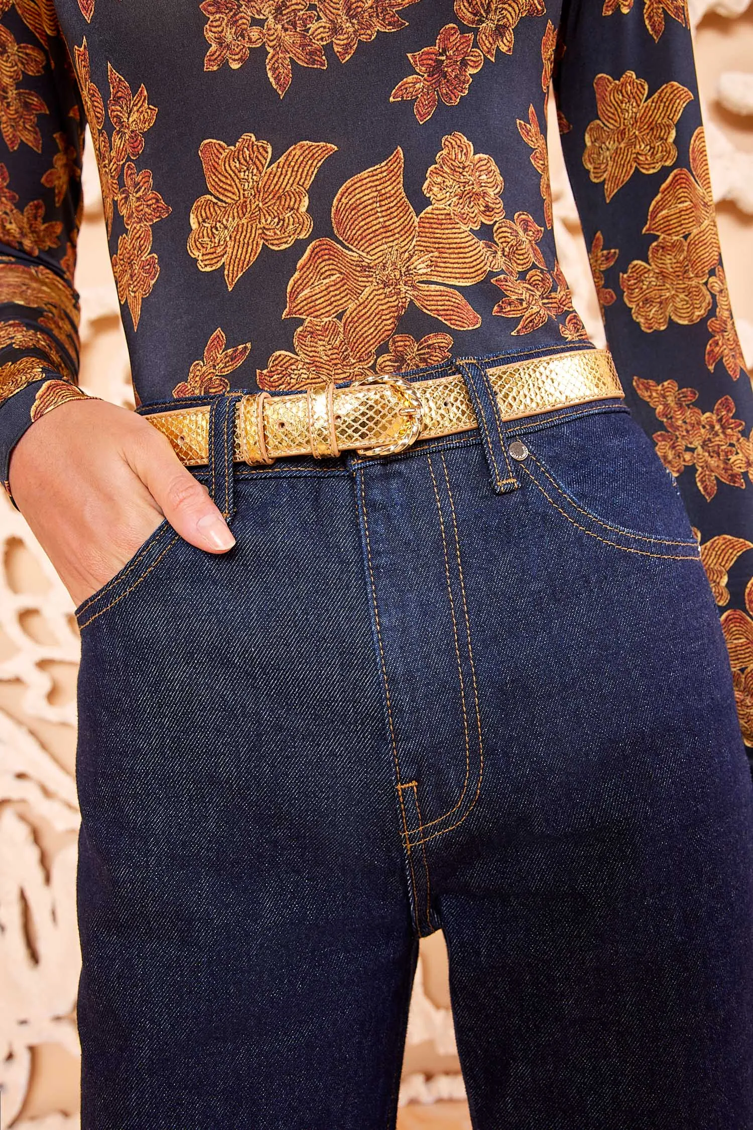Gia Twisted Buckle Belt - Gold Python