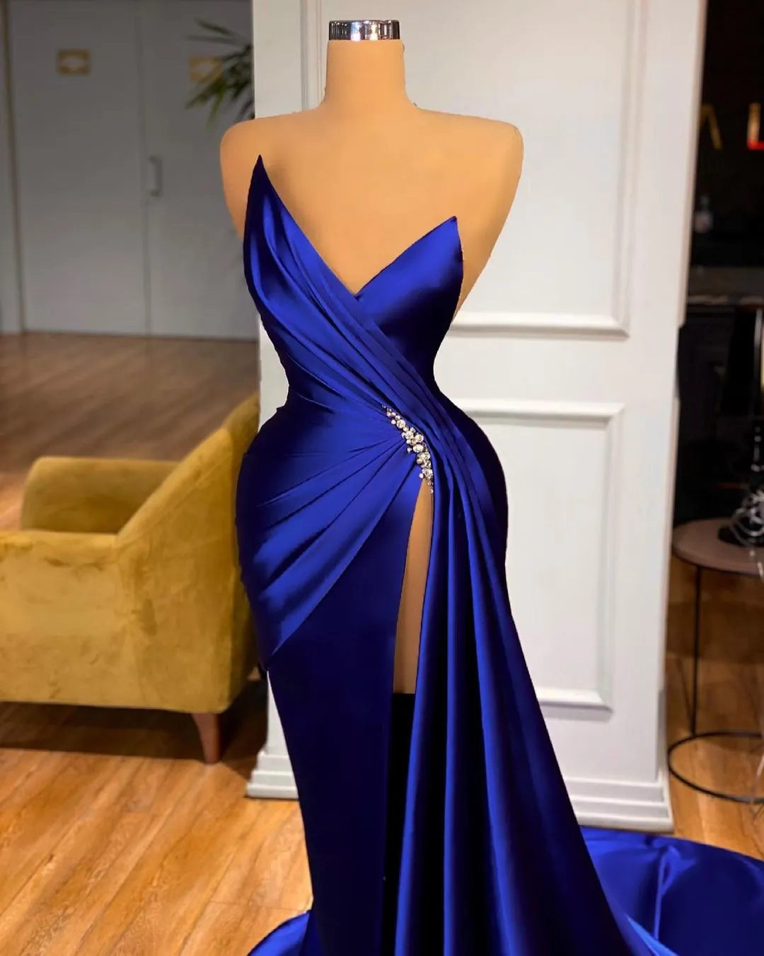 Glamorous Royal Blue Sweetheart Prom Dress Mermaid Long With Split