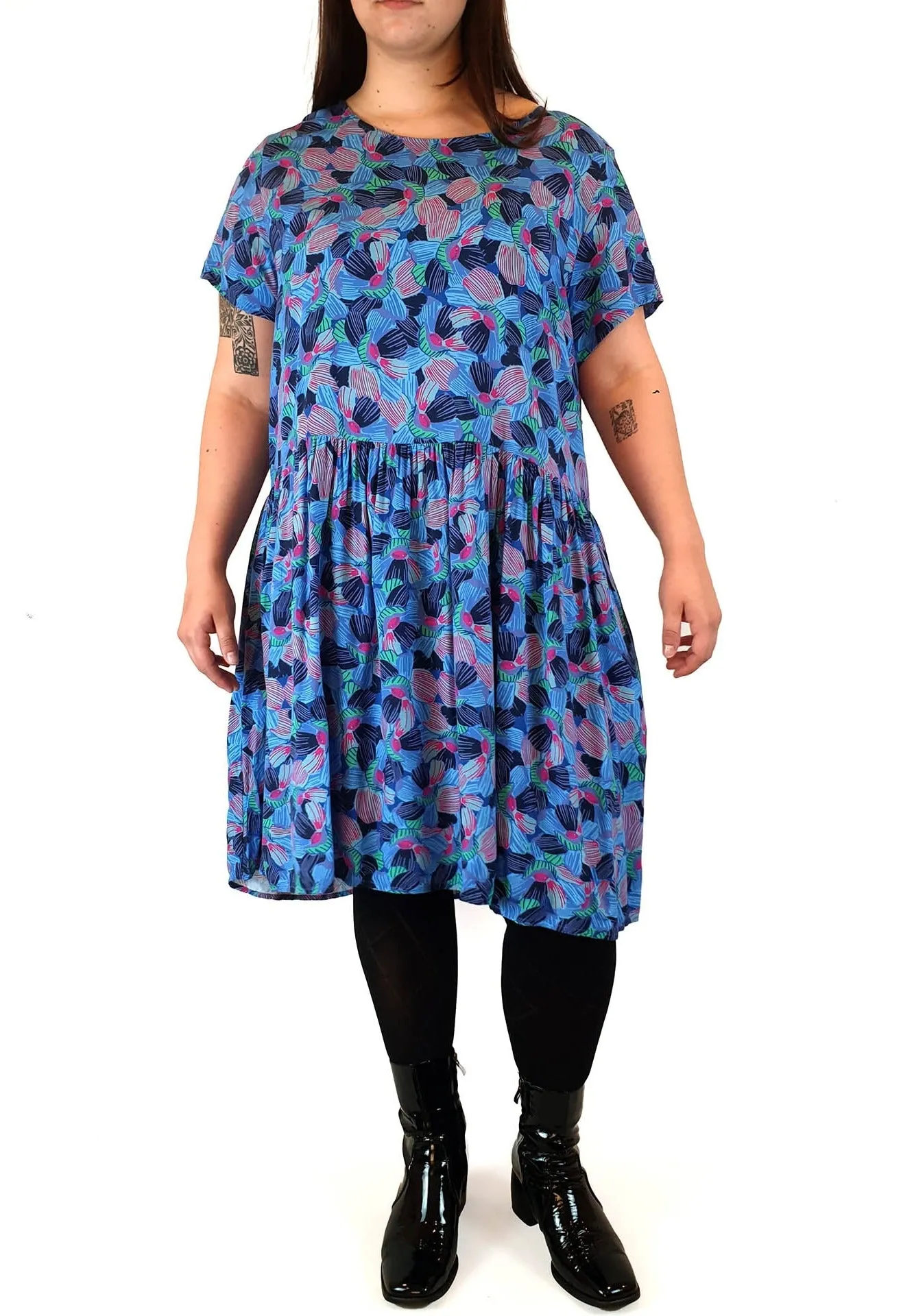 Harvest Lane blue floral print dress size 16