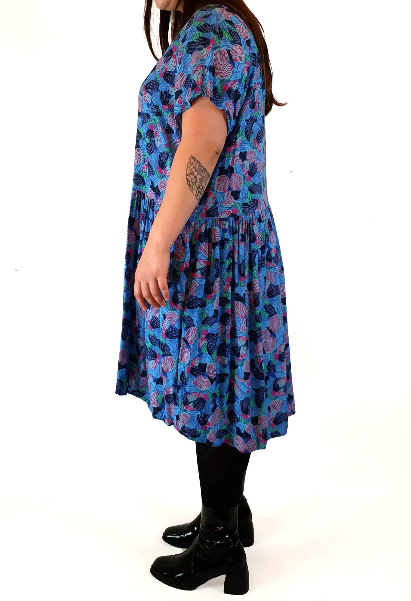 Harvest Lane blue floral print dress size 16