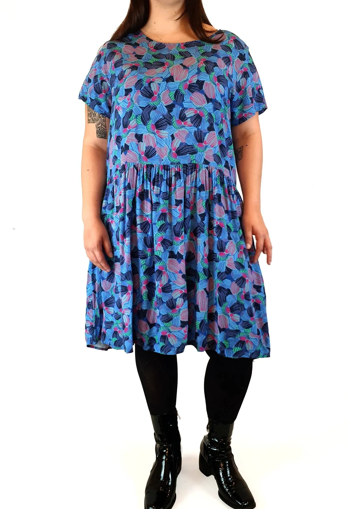Harvest Lane blue floral print dress size 16