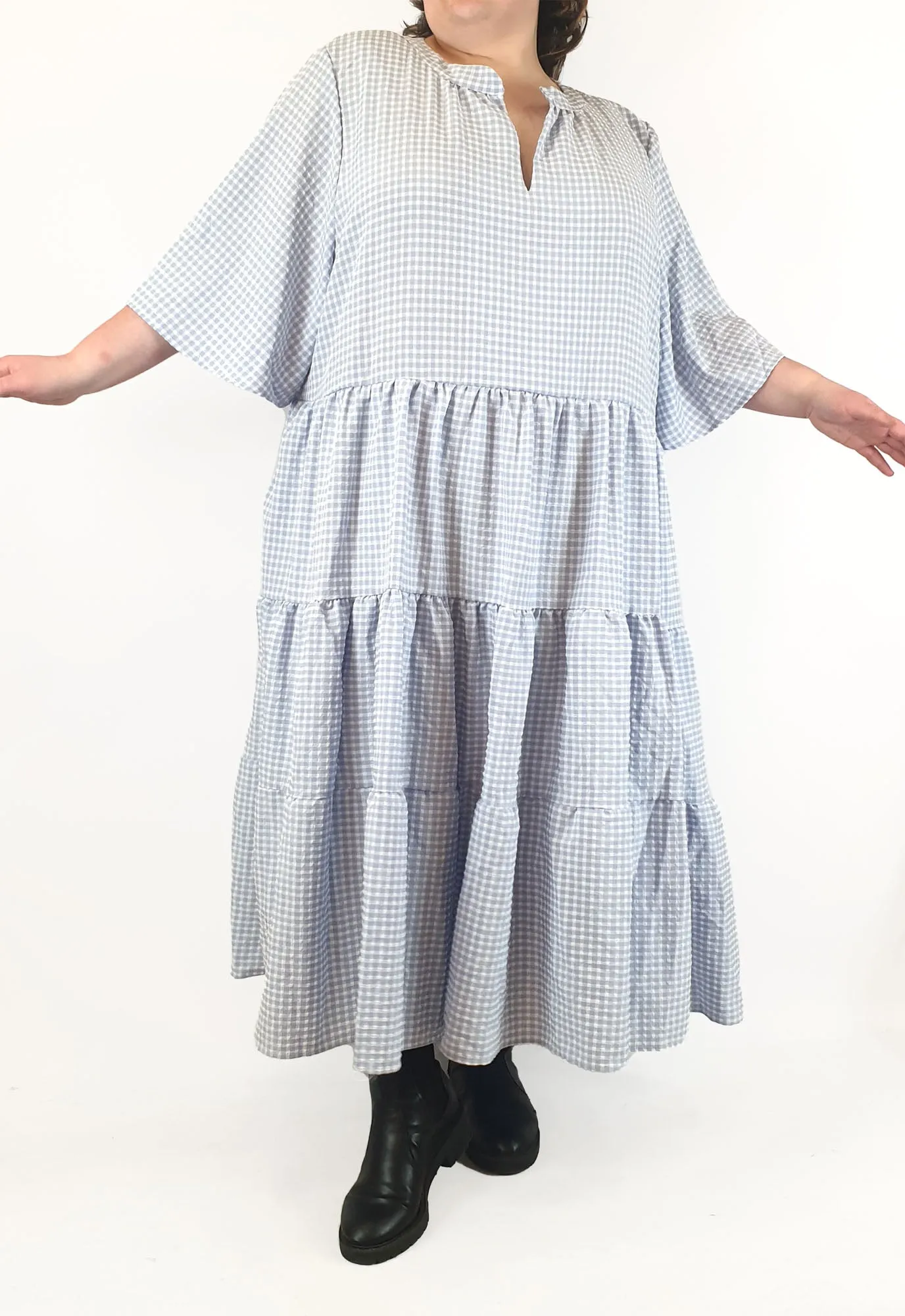 Little Party Dress blue and white check print maxi dress size 26
