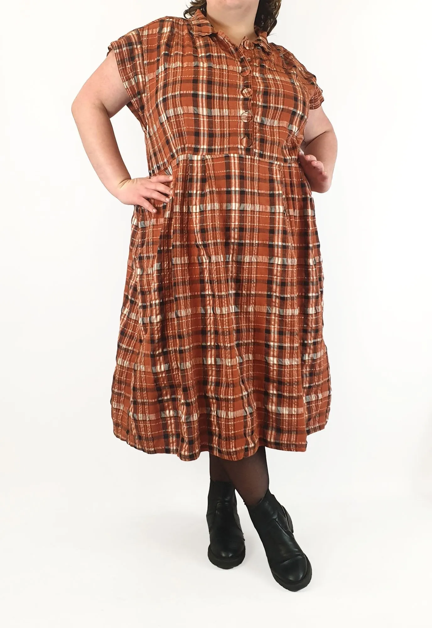 Made590 dinah brown plaid cotton dress size 4X