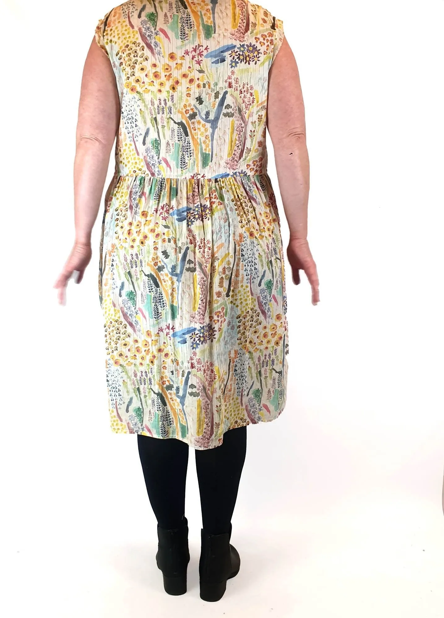 Nancybird garden print dress size XXL