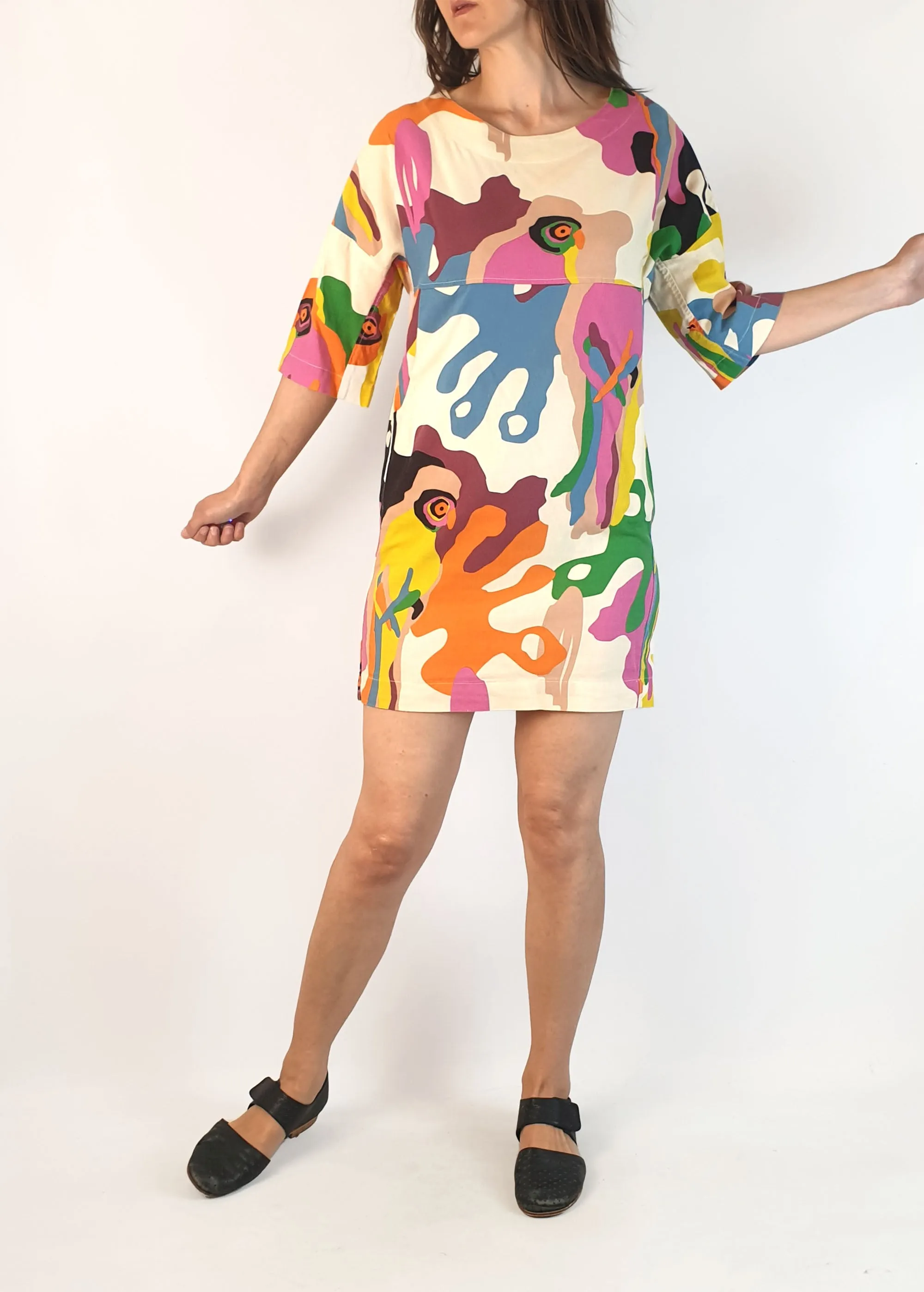 Obus colourful Tucan print dress size 1, best fits 6-8