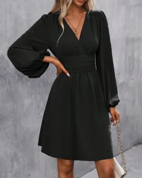 Solid color long sleeve v-neck dress