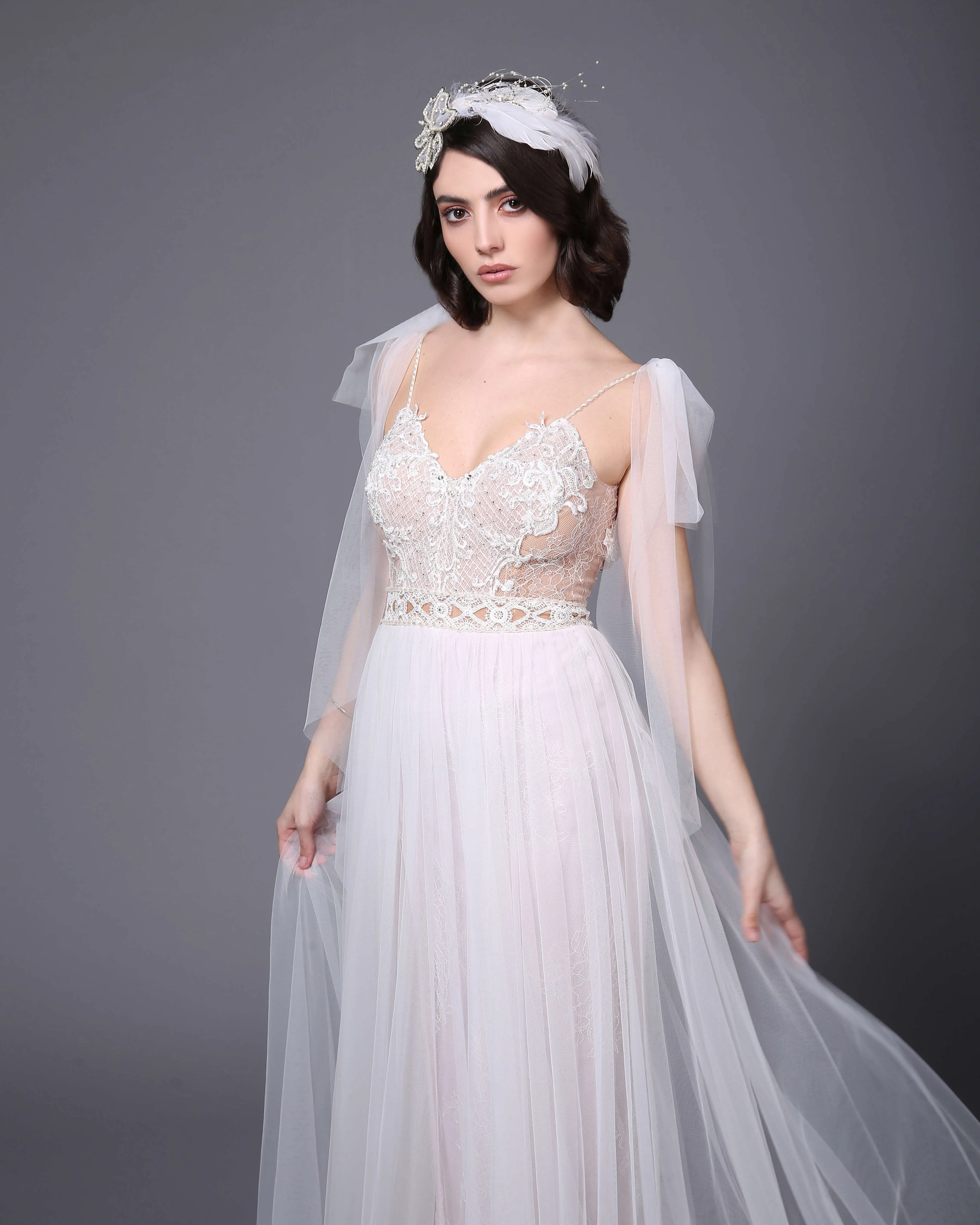 Swan – Unique hairband for brides.