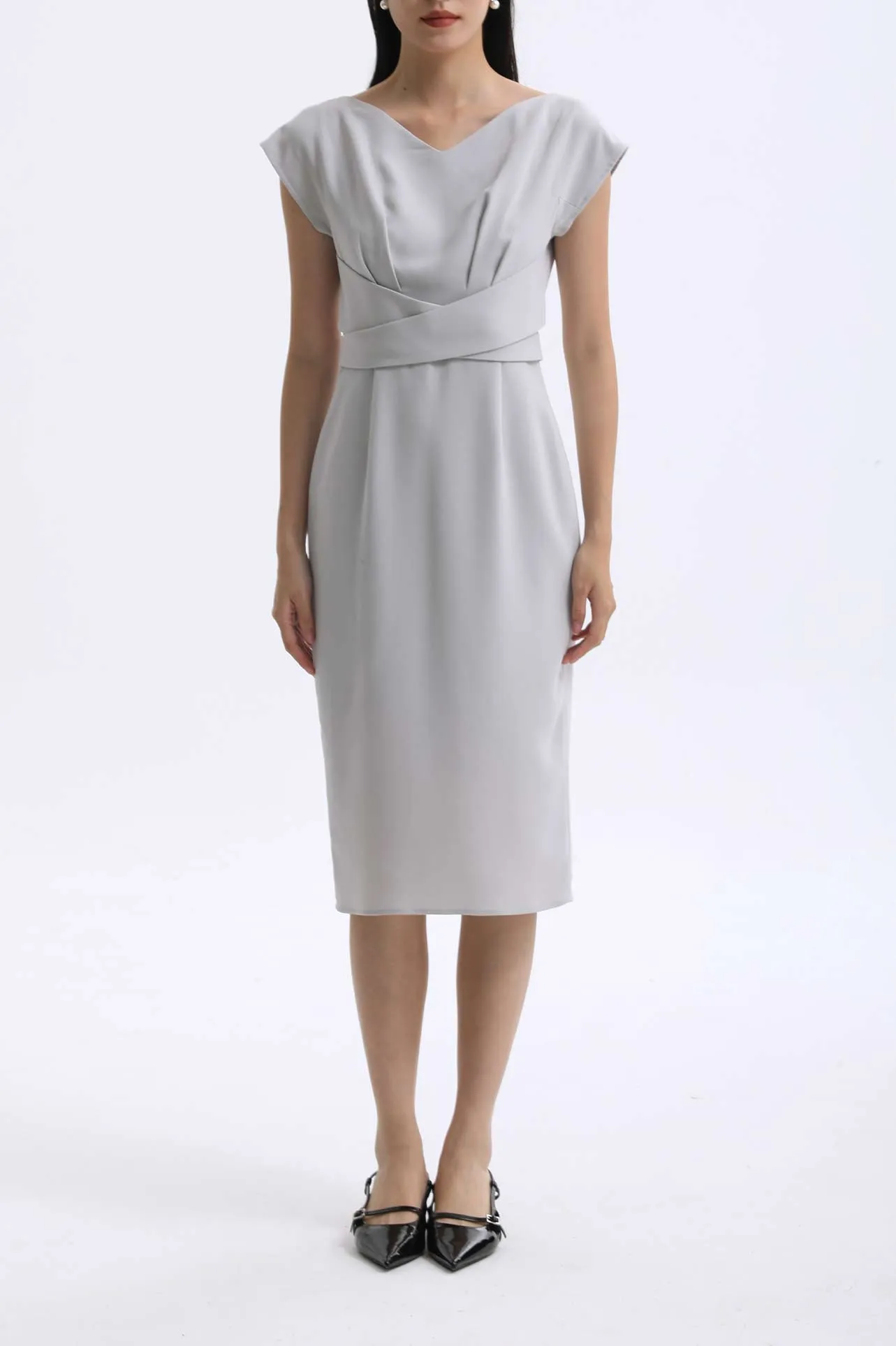 V-NECKLINE DRESS IN GREY